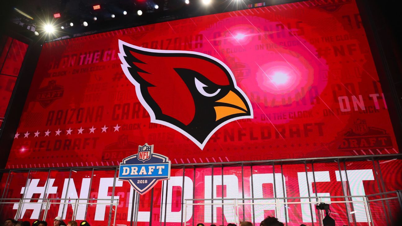 多宝体育官网 - NFL暂停红雀高管涉赌政策违规行为：行业自律与合规风险全解析 - 多宝体育